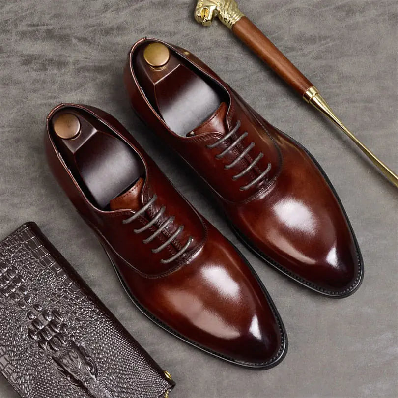 A class Italian Style Oxford Dress Shoes