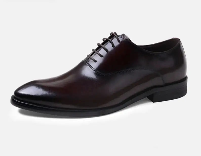 A class Italian Style Oxford Dress Shoes