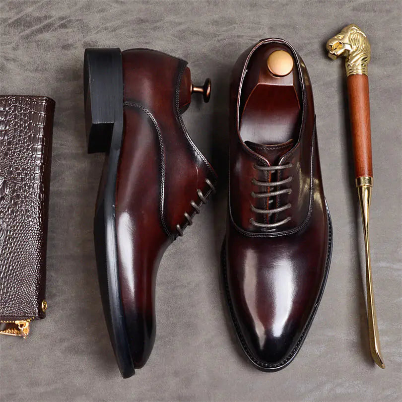 A class Italian Style Oxford Dress Shoes