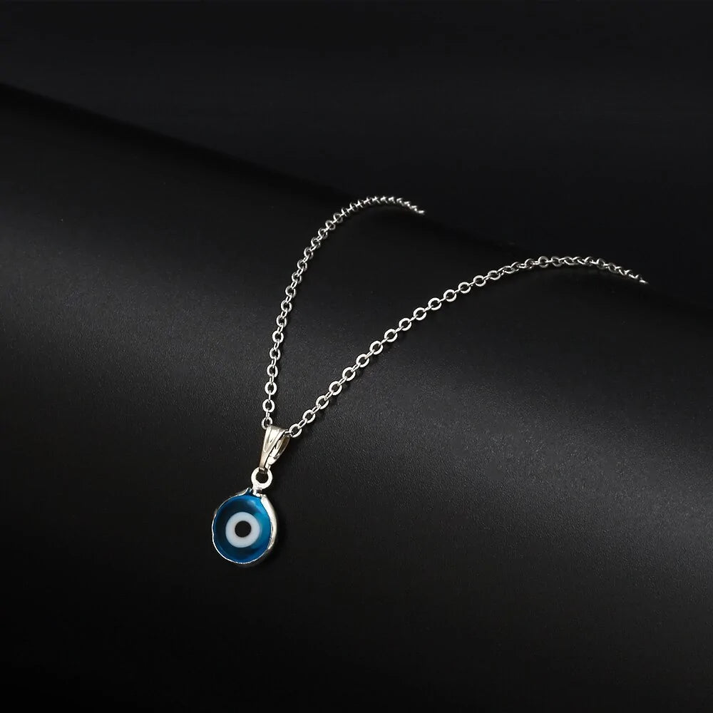 Precise: Handmade Turkish Evil Eye Necklace - Blue Glass Charm Pendant